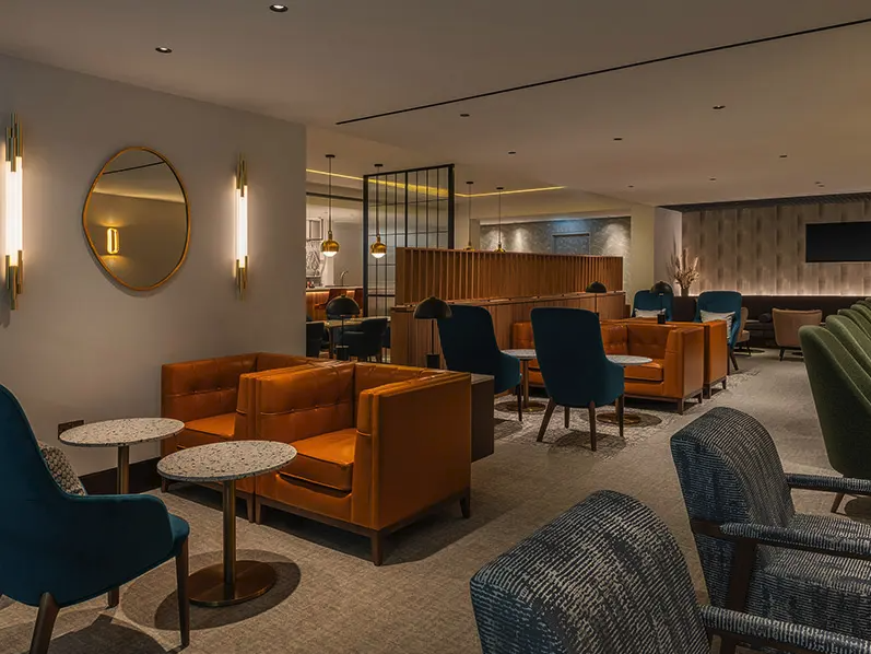 Airport Lounge in London Luton Airport